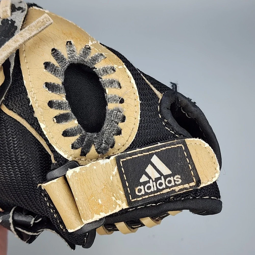 Youth Baseball Glove Adidas TS 9500 SDY, Easy Close, 9.5 inches LHT